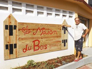 Unique Handmade Gifts in Samana - Wood Crafts & Wood Sculptures in Samana Dominican Republic.